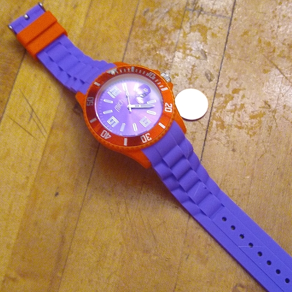 Michael's Diving Watch - Picture 2 of 7